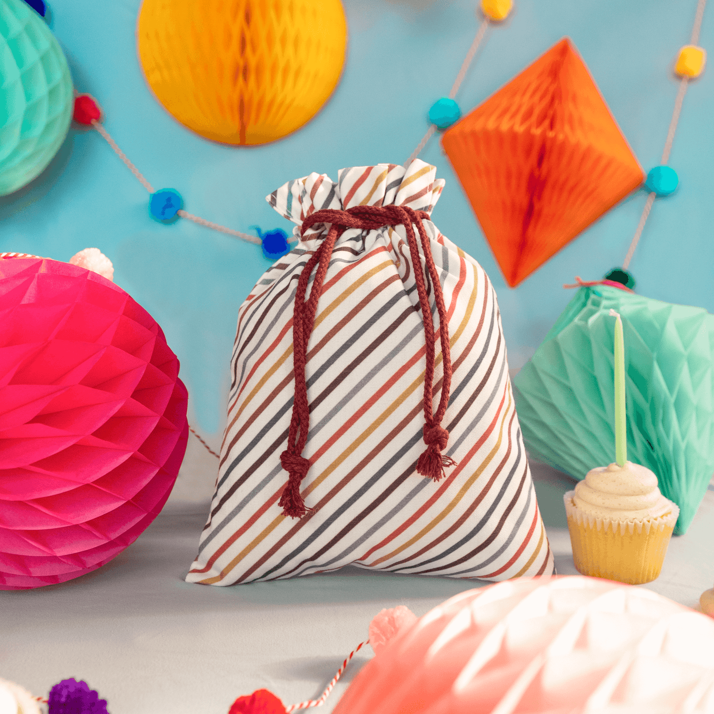 Retro Star Gift Bag
