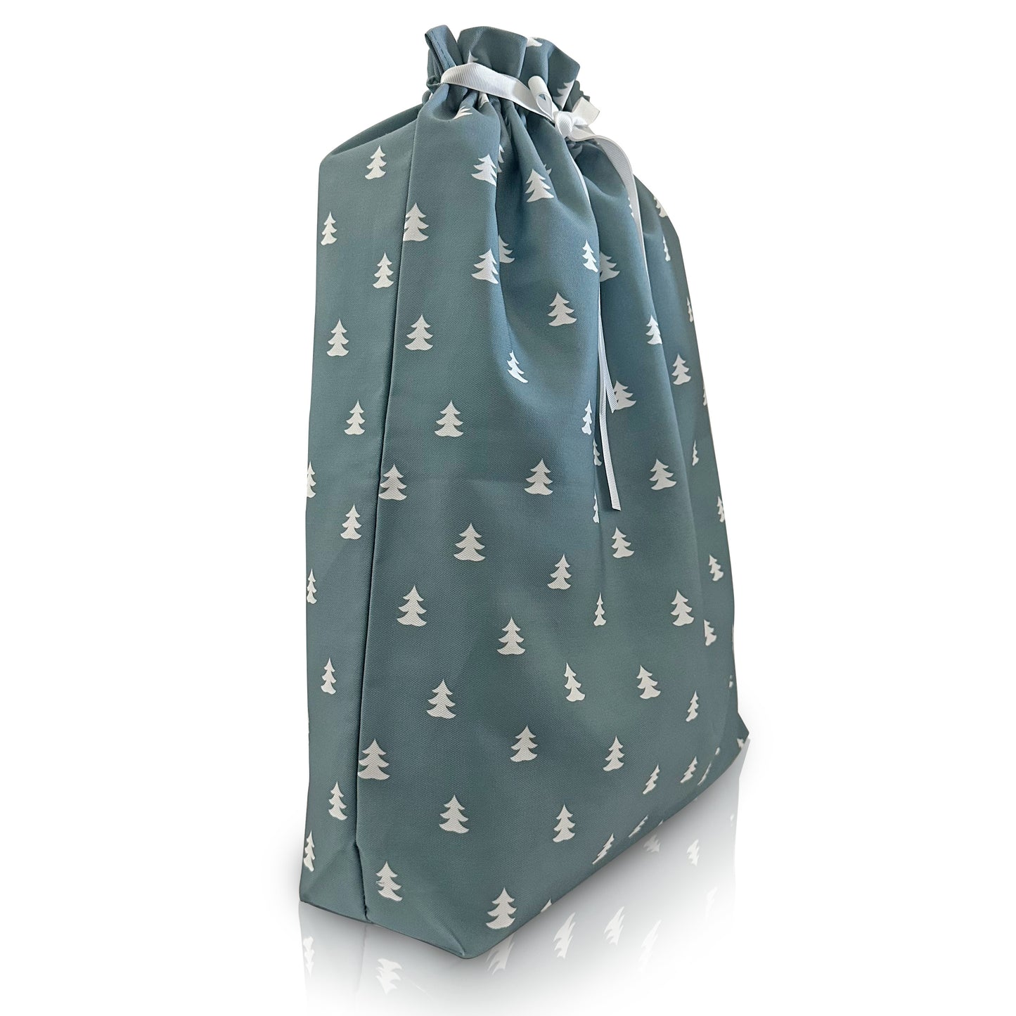 Drawstring bag with tree pattern on a white background XL
